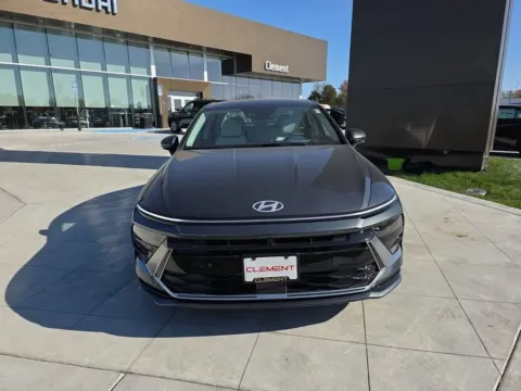 Photos of 2026 Hyundai Sonata Hybrid Limited for sale in Wentzville, MO at Clement Hyundai