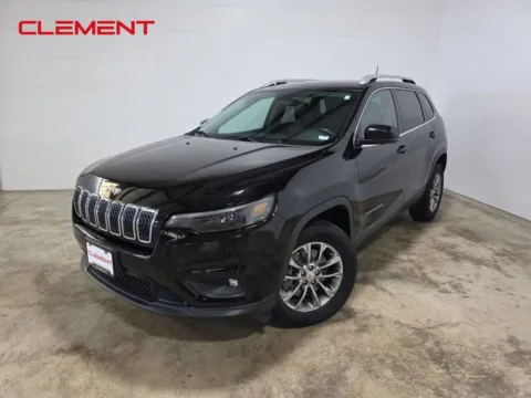 Black 2019 Jeep Cherokee Latitude Plus for sale in Wentzville, MO