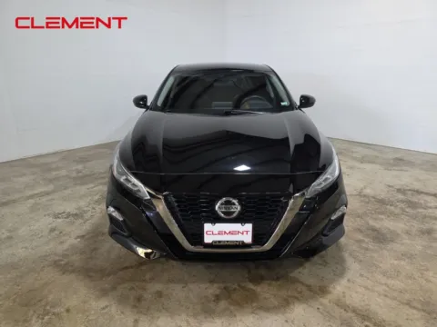 Photos of 2020 Nissan Altima 2.5 SR for sale in Wentzville, MO at Clement Hyundai
