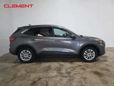 More photos of 2021 Ford Escape SE at Clement Hyundai, MO