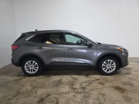 More photos of 2021 Ford Escape SE at Clement Hyundai, MO