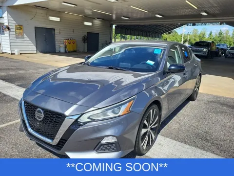 Gray 2020 Nissan Altima 2.5 SR for sale in Wentzville, MO