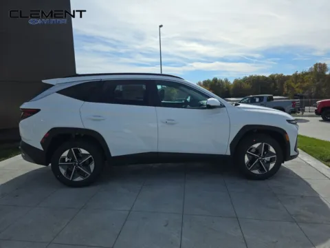 More photos of 2026 Hyundai Tucson SEL at Clement Hyundai, MO