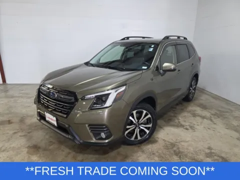 Green 2022 Subaru Forester Limited for sale in Wentzville, MO