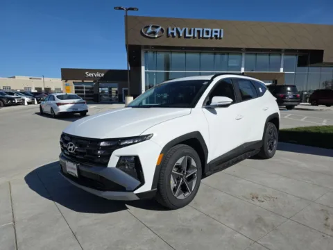White 2026 Hyundai Tucson SEL for sale in Wentzville, MO