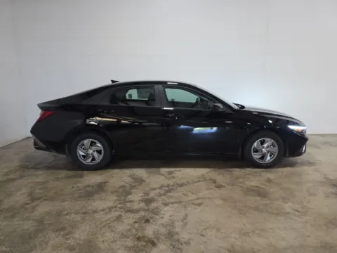 More photos of 2025 Hyundai Elantra SE at Clement Hyundai, MO