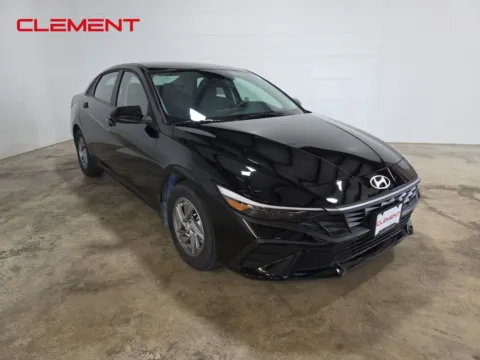 Another view of 2025 Hyundai Elantra SE for sale in Wentzville, MO at Clement Hyundai