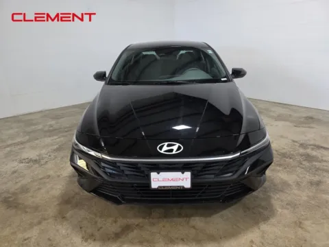 Photos of 2025 Hyundai Elantra SE for sale in Wentzville, MO at Clement Hyundai