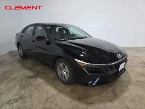 Another view of 2025 Hyundai Elantra SE for sale in Wentzville, MO at Clement Hyundai