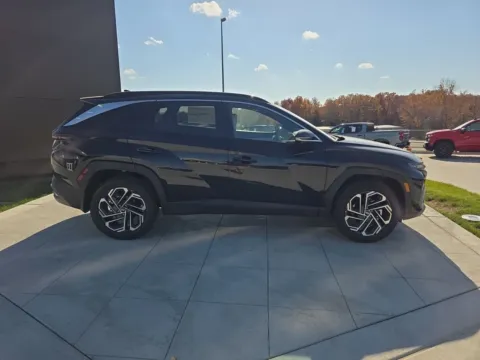 More photos of 2026 Hyundai Tucson Limited at Clement Hyundai, MO