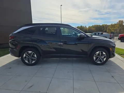 More photos of 2026 Hyundai Tucson SEL at Clement Hyundai, MO