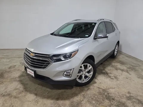 Silver 2018 Chevrolet Equinox Premier for sale in Wentzville, MO