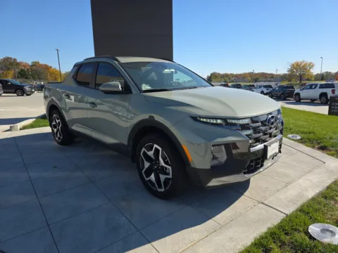 Another view of 2024 Hyundai Santa Cruz Limited for sale in Wentzville, MO at Clement Hyundai