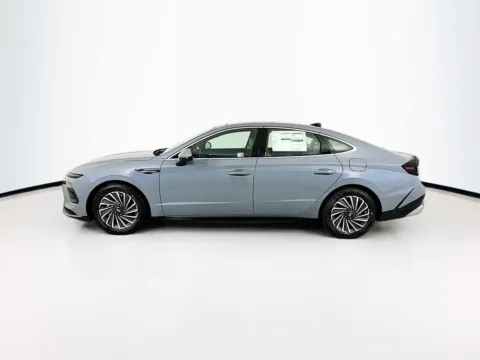 More photos of 2026 Hyundai Sonata Hybrid Limited at Clement Hyundai, MO