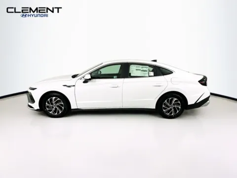 More photos of 2026 Hyundai Sonata Hybrid Blue at Clement Hyundai, MO