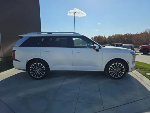 More photos of 2026 Hyundai Palisade Calligraphy at Clement Hyundai, MO