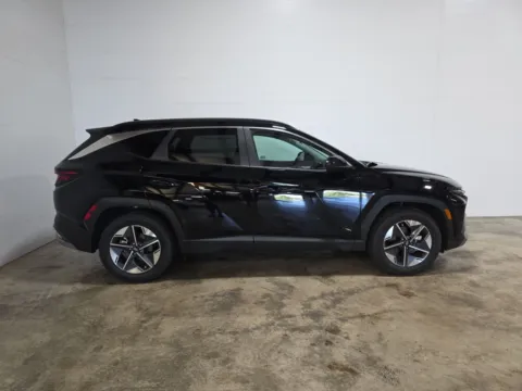 More photos of 2025 Hyundai Tucson SEL at Clement Hyundai, MO