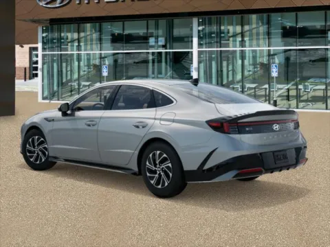 More photos of 2026 Hyundai Sonata Hybrid Blue at Clement Hyundai, MO