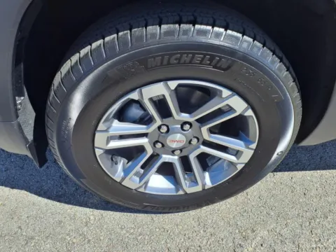 More photos of 2026 GMC Terrain FWD Elevation at Pogue Chevrolet, INC., KY