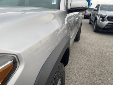 More photos of 2017 Toyota Tacoma TRD Off-Road at Pogue Chevrolet, INC., KY