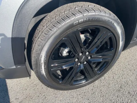 More photos of 2026 GMC Acadia Elevation at Pogue Chevrolet, INC., KY