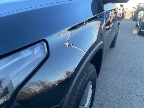 More photos of 2023 Chevrolet Traverse LT at Pogue Chevrolet, INC., KY