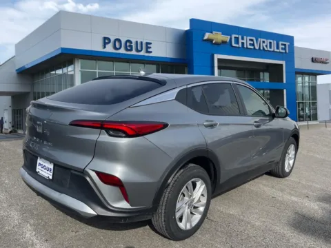 Photos of 2024 Buick Envista Preferred for sale in Powderly, KY at Pogue Chevrolet, INC.