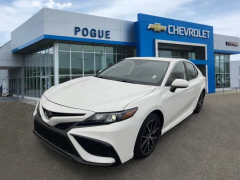 More photos of 2024 Toyota Camry SE at Pogue Chevrolet, INC., KY