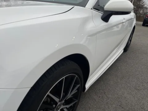 More photos of 2024 Toyota Camry SE at Pogue Chevrolet, INC., KY