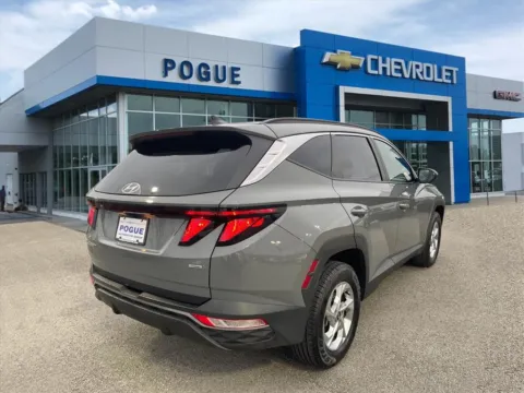 Photos of 2024 Hyundai Tucson SEL for sale in Powderly, KY at Pogue Chevrolet, INC.