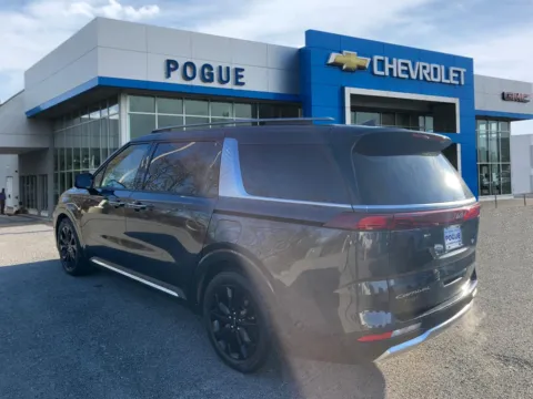 Another view of 2022 Kia Carnival SX Prestige for sale in Powderly, KY at Pogue Chevrolet, INC.