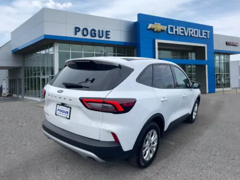 Photos of 2025 Ford Escape Active for sale in Powderly, KY at Pogue Chevrolet, INC.