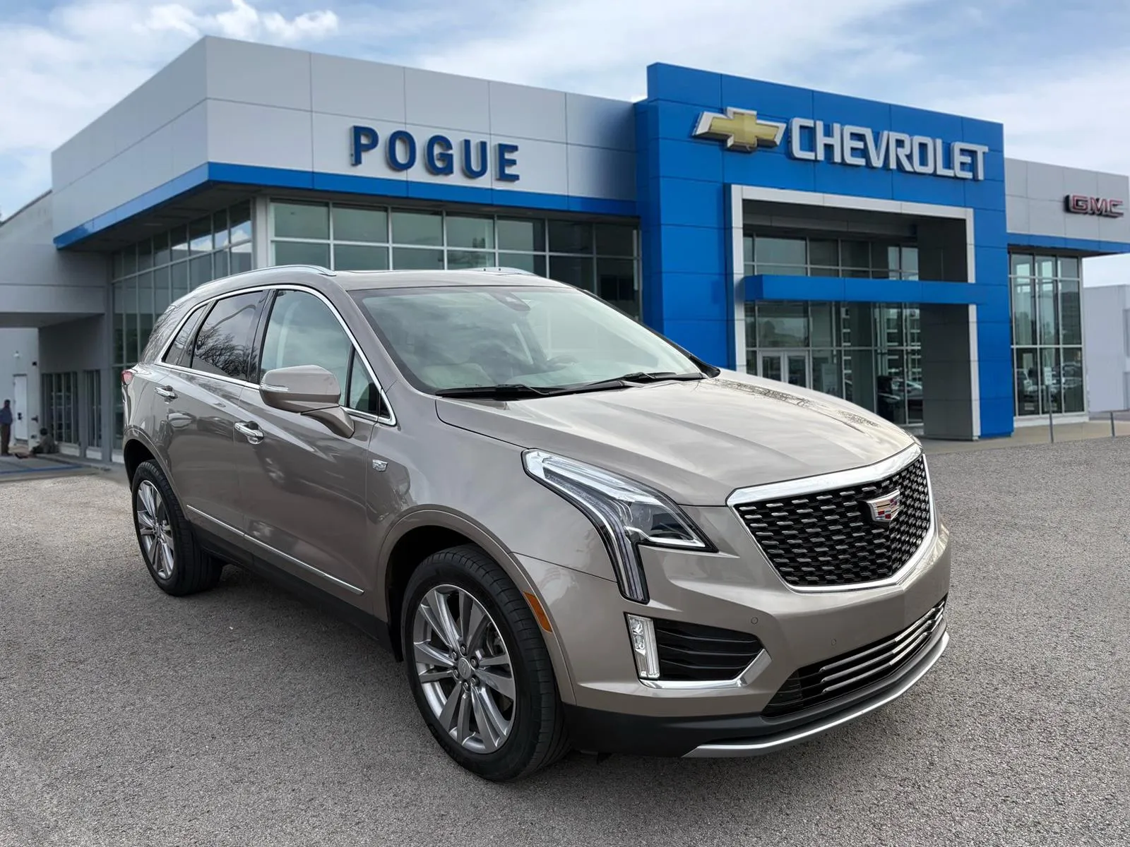Brown 2023 Cadillac XT5 Premium Luxury for sale in Powderly, KY