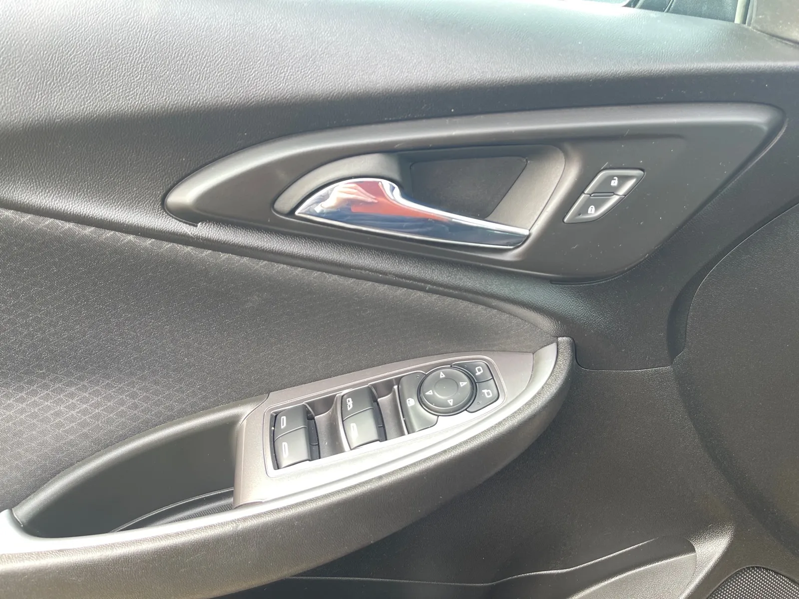 2023 Chevrolet Malibu 1LT - Photo 17