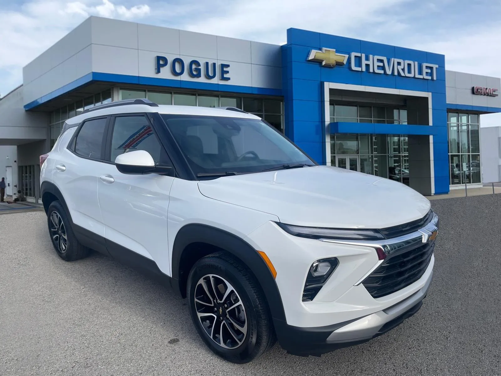 White 2024 Chevrolet TrailBlazer LT for sale in Powderly, KY