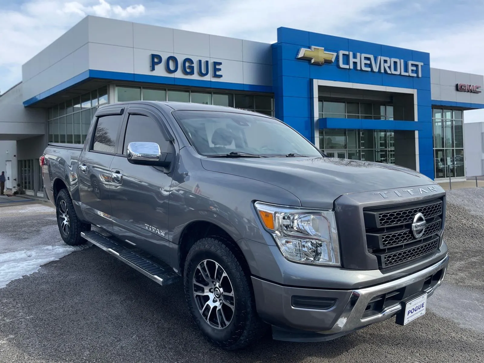 Gray 2022 Nissan Titan SV for sale in Powderly, KY