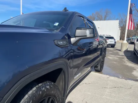 More photos of 2021 GMC Sierra 1500 Elevation at Pogue Chevrolet, INC., KY