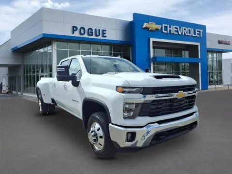 White 2026 Chevrolet Silverado 3500 HD LT DRW for sale in Powderly, KY