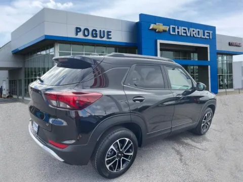 Photos of 2026 Chevrolet Trailblazer LT for sale in Powderly, KY at Pogue Chevrolet, INC.