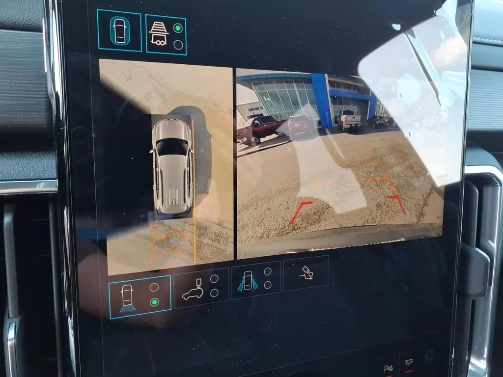 2026 GMC Acadia Elevation - Photo 14