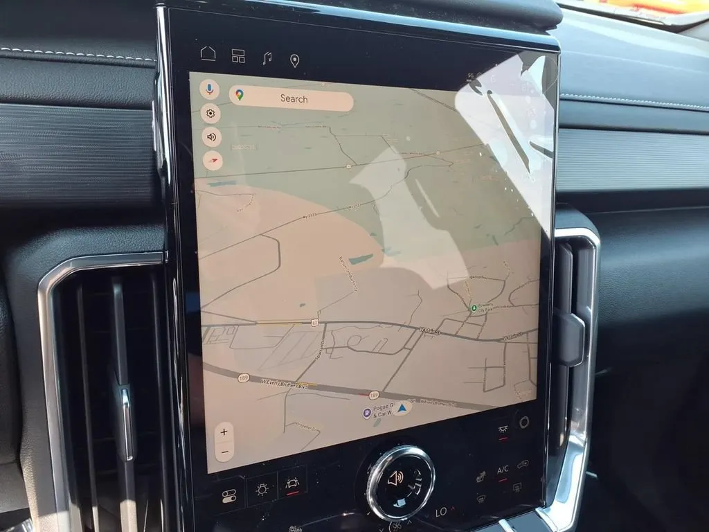 2026 GMC Acadia Elevation - Photo 13