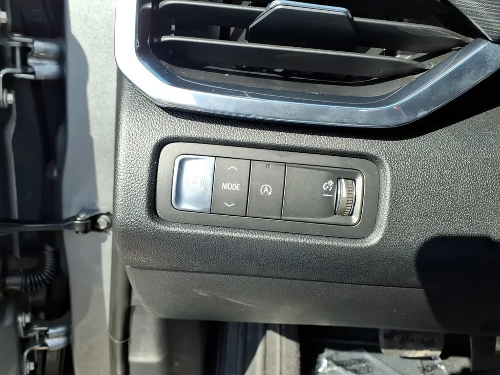 2026 GMC Acadia Elevation - Photo 15