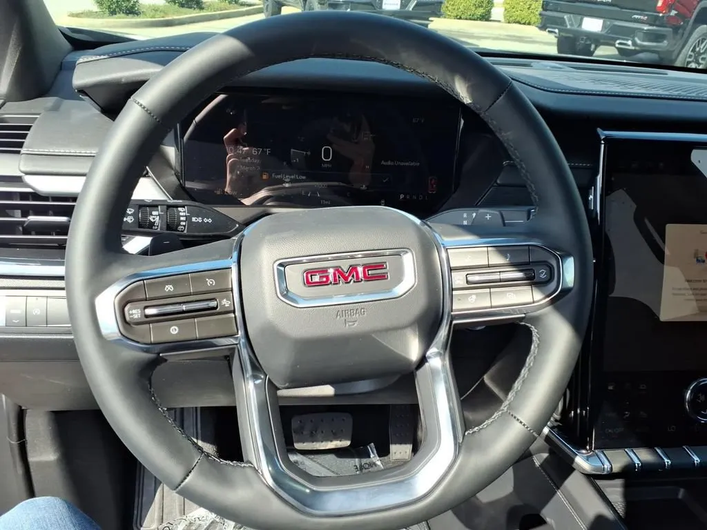 2026 GMC Acadia Elevation - Photo 10