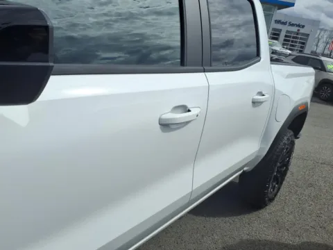 More photos of 2026 GMC Canyon Elevation at Pogue Chevrolet, INC., KY