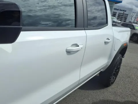 More photos of 2026 GMC Canyon Elevation at Pogue Chevrolet, INC., KY