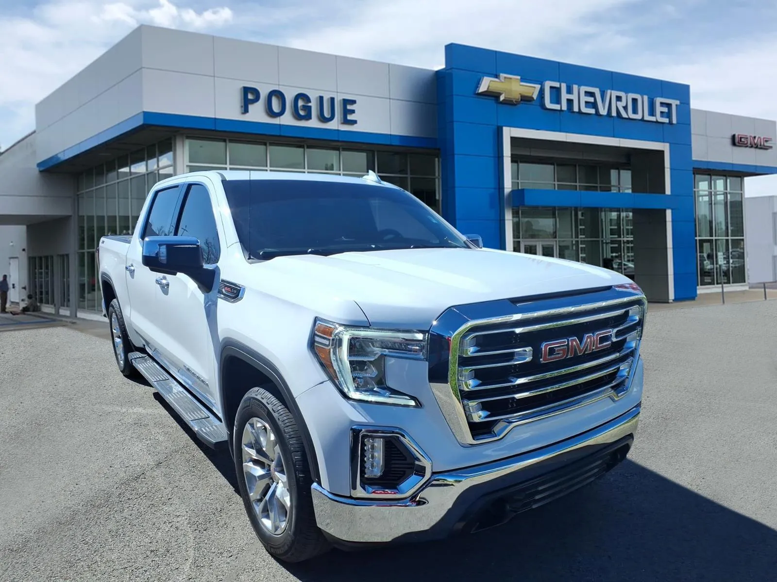 White 2021 GMC Sierra 1500 SLT for sale in Powderly, KY