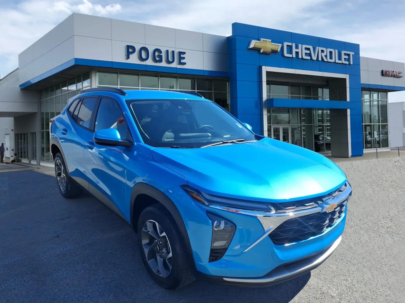 Blue 2025 Chevrolet Trax LT for sale in Powderly, KY