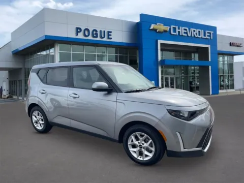 Gray 2024 Kia Soul LX for sale in Powderly, KY