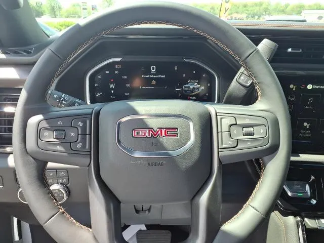 2026 GMC Sierra 2500HD AT4 - Photo 8