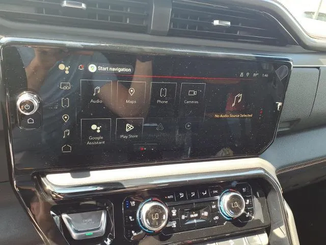 2026 GMC Sierra 2500HD AT4 - Photo 11